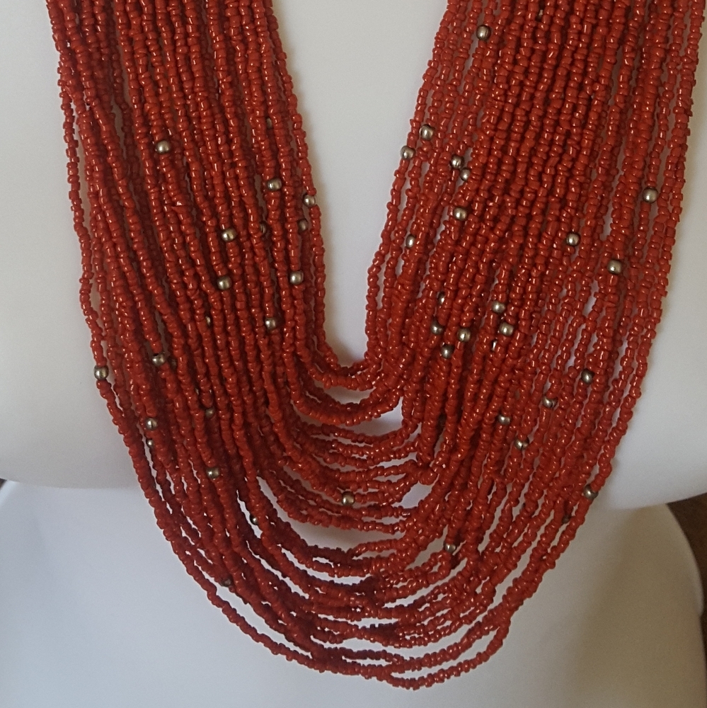 beautiful hand crafted seedbead necklace.